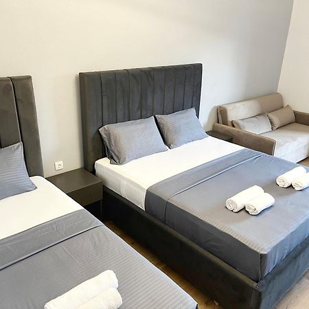 Supreme Luxury Aparthotel Ulcinj Buitenkant foto