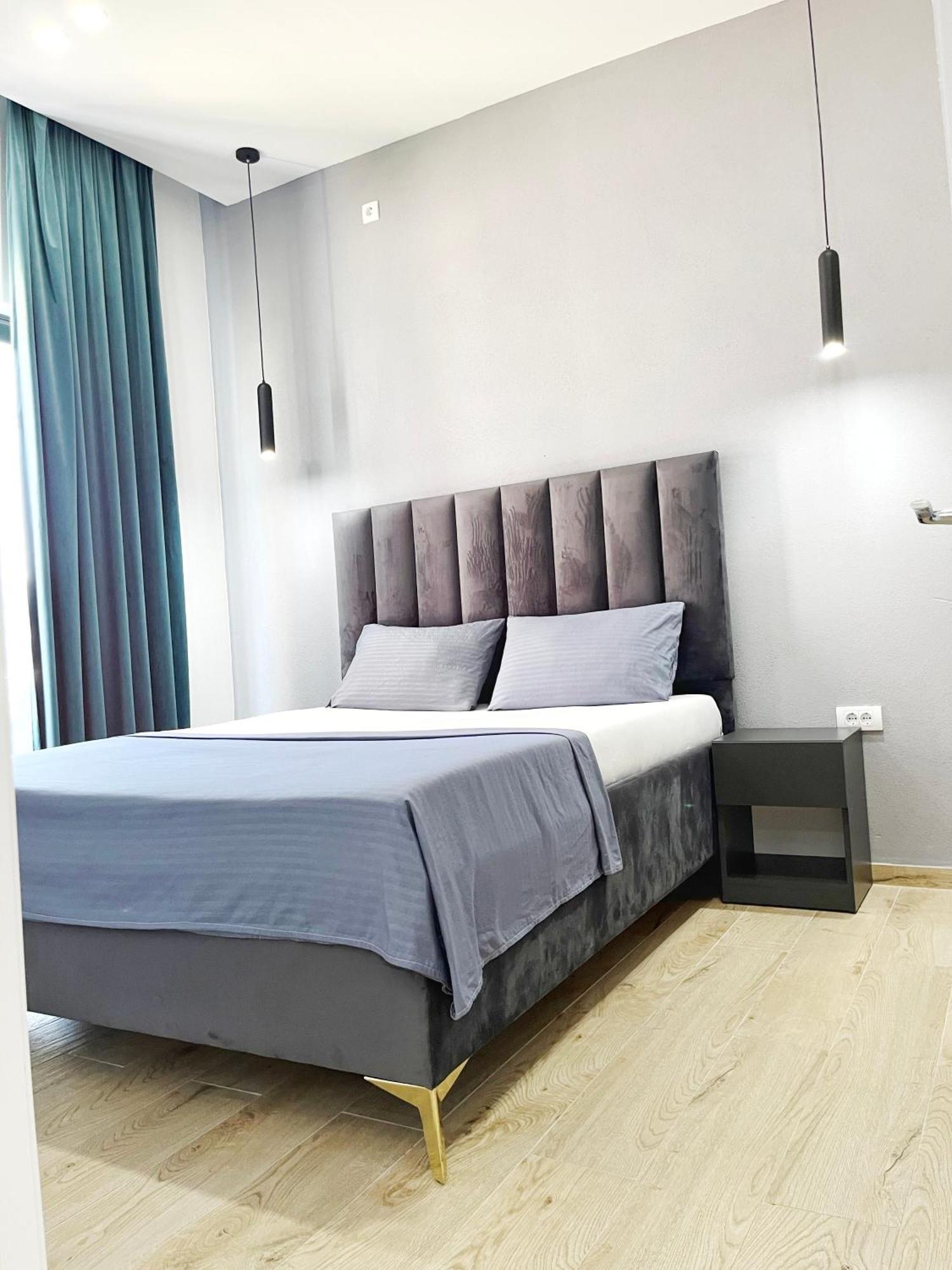 Supreme Luxury Aparthotel Ulcinj Buitenkant foto