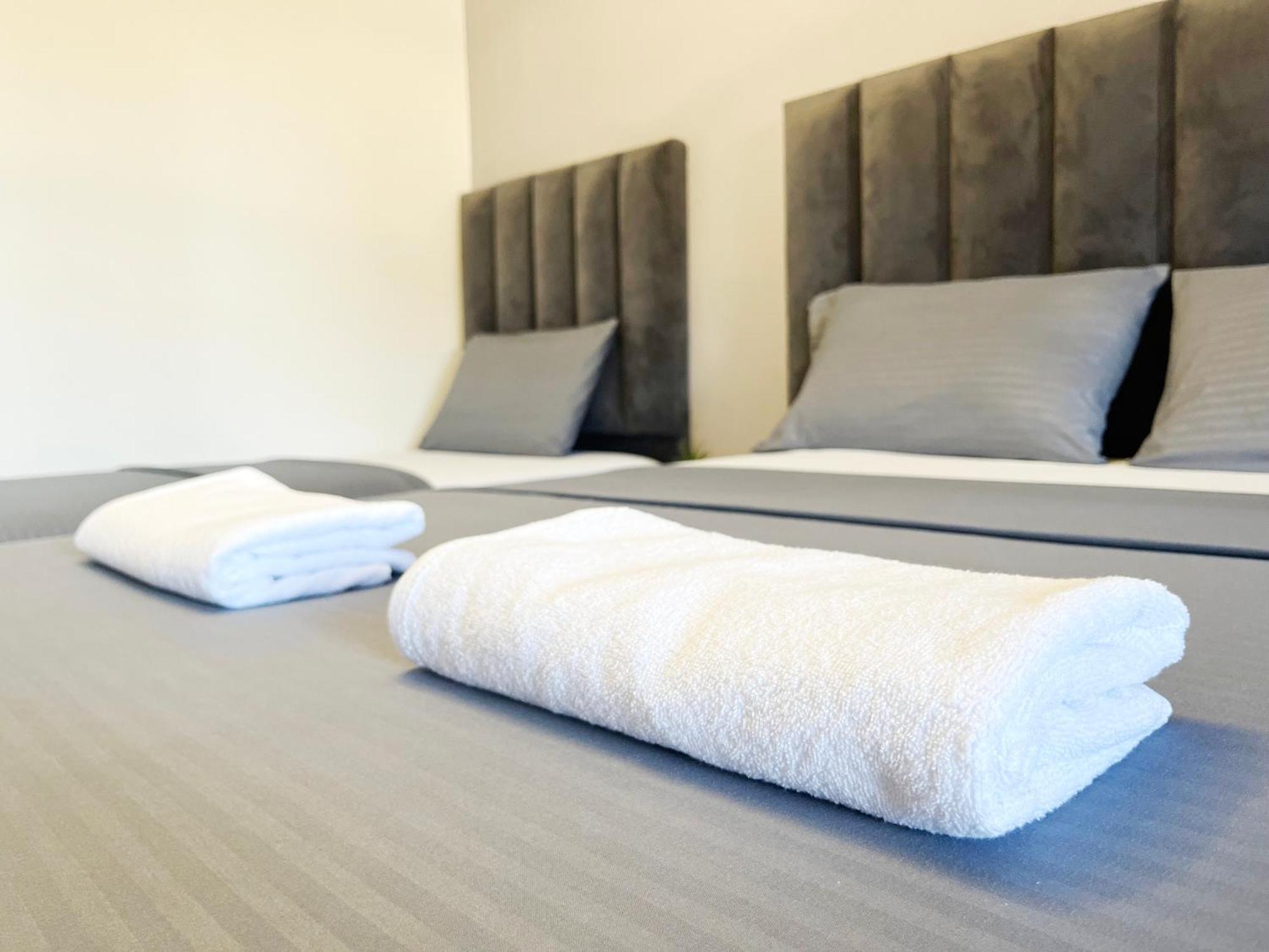 Supreme Luxury Aparthotel Ulcinj Buitenkant foto